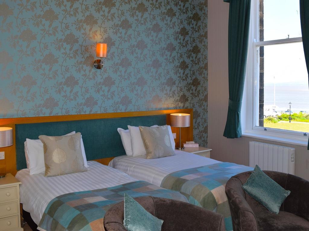 The North Euston Hotel Fleetwood Bagian luar foto